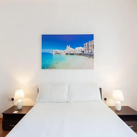 Appartamento Beautiful 2br Just Off The Promenade With Seaviews By 360 Estates *