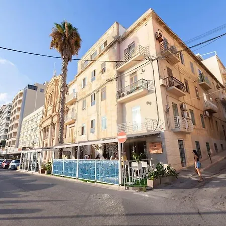 Lejlighed Beautiful 2br Just Off The Promenade With Seaviews By 360 Estates *