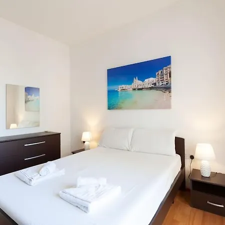 Lejlighed Beautiful 2br Just Off The Promenade With Seaviews By 360 Estates