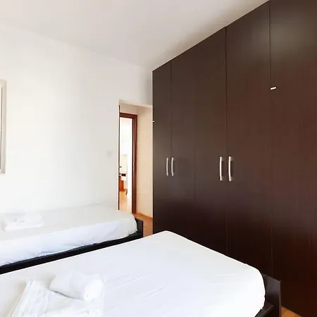 Beautiful 2br Just Off The Promenade With Seaviews By 360 Estates Lejlighed